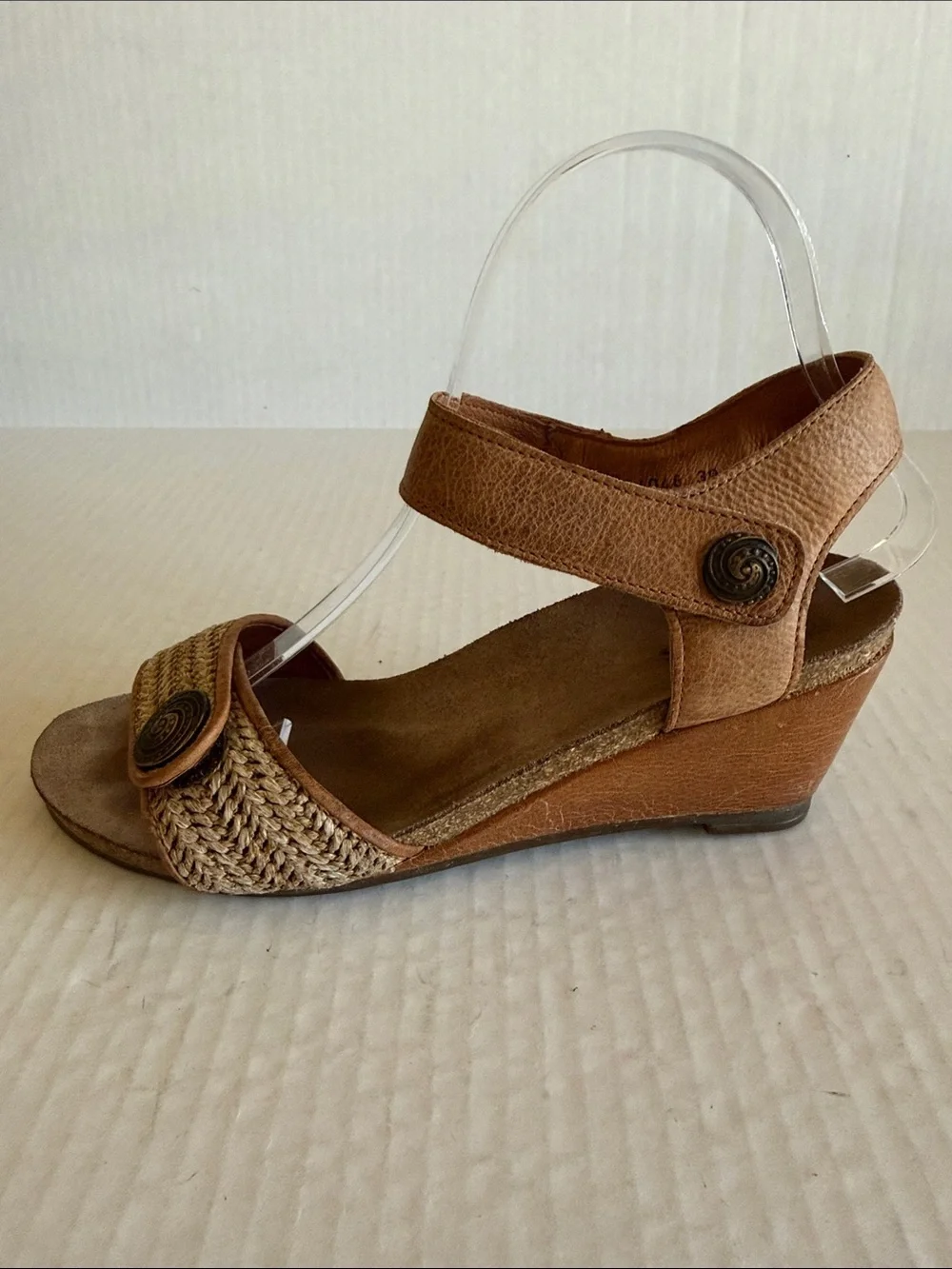 Taos Holiday Leather And Jute Wedge Sandals